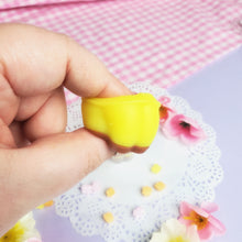 Load image into Gallery viewer, Fidough Pudding Keychain