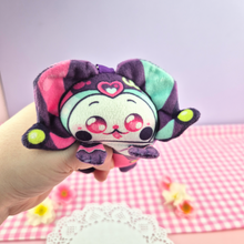 Load image into Gallery viewer, Fizzarolli Mochi Plush Keychain Bag Charm (HE SQUEAKS!)