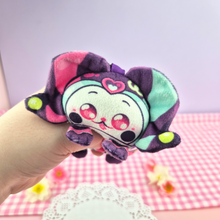 Load image into Gallery viewer, Fizzarolli Mochi Plush Keychain Bag Charm (HE SQUEAKS!)