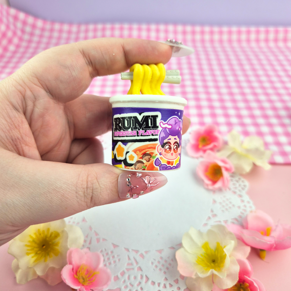 Huntr/x Noodle Cup Clicker Keychains