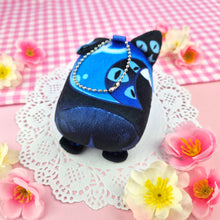 Load image into Gallery viewer, Shadow Milk Mochi Plush Keychain Bag Charm (HE SQUEAKS!)
