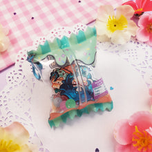 Load image into Gallery viewer, ♡ Genshin IceCreams - Xiao - Almond Tofu + Mint Swirl - Candy Shaker Bag ♡
